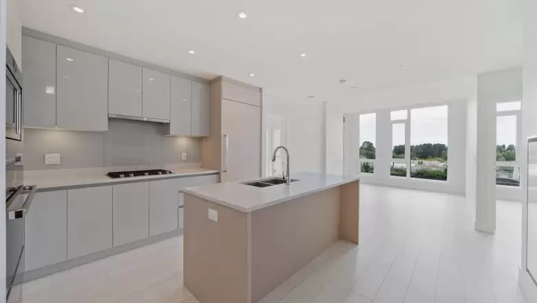 519 3538 SAWMILL CRESCENT image #1