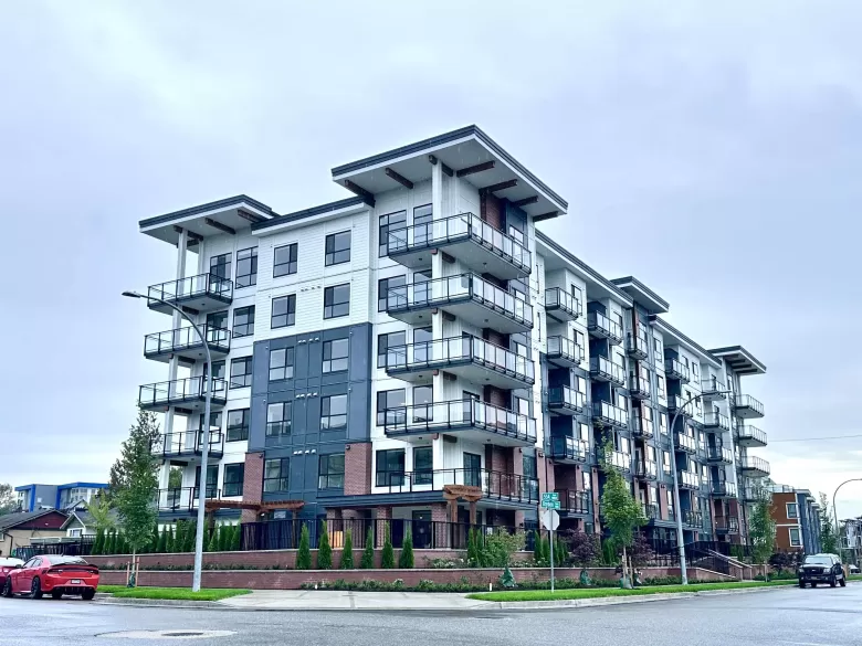 408 5504 BRYDON CRESCENT image #1