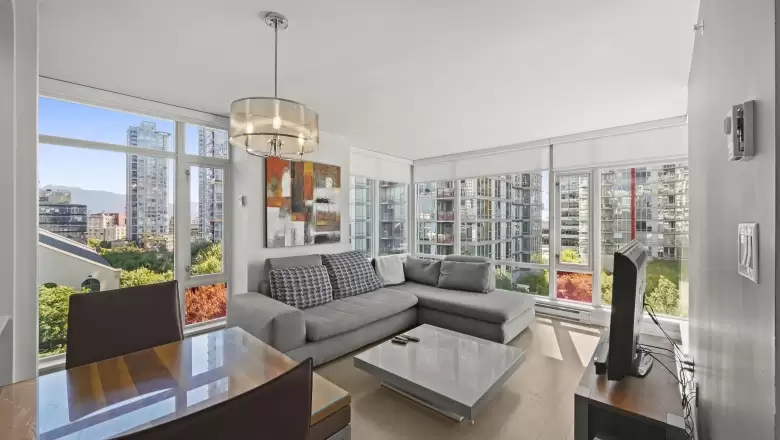 801 161 W GEORGIA STREET, Vancouver, BC