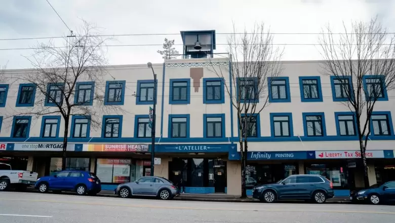 L03 2556 E HASTINGS STREET image #1