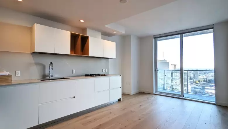 3701 6000 MCKAY AVENUE image #1