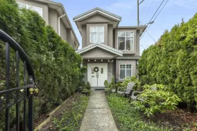 4233 WELWYN STREET, Vancouver East, Vancouver, BC