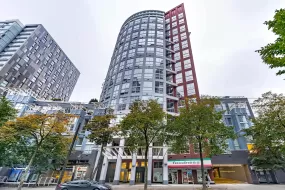 813 933 SEYMOUR STREET, Vancouver West, Vancouver, BC