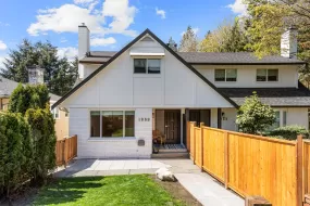 1953 CHESTERFIELD AVENUE, North Vancouver, North Vancouver, BC