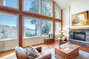 7649 REDROOFFS ROAD, Sunshine Coast, Halfmoon Bay, BC