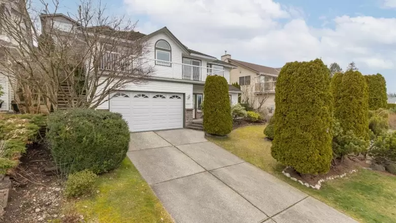 1081 FRASERVIEW STREET image #1
