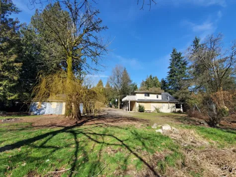 9185 187 STREET image #3