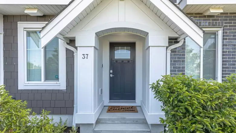 37 12073 62 AVENUE image #1