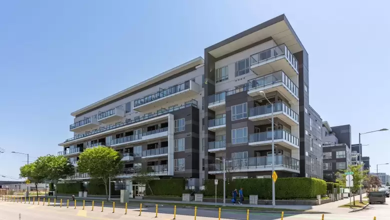 625 7008 RIVER PARKWAY image #1