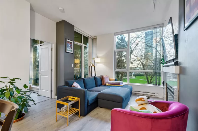 103 2138 MADISON AVENUE image #1