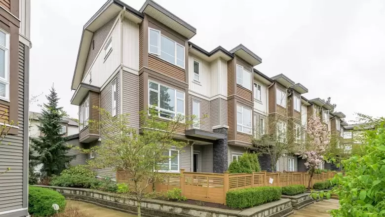 45 5888 144 STREET image #1