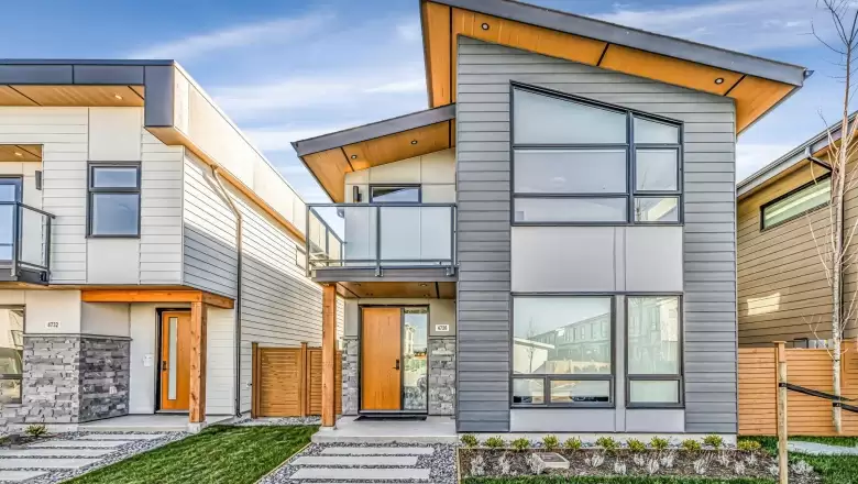 4726 SPRUCE WAY image #1