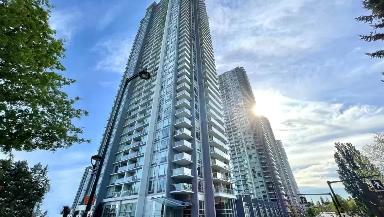 4210 13750 100 AVENUE image #1