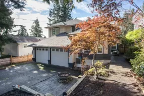 1319 128A STREET, South Surrey White Rock, Surrey, BC