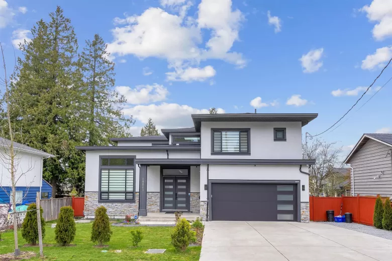 10843 85A AVENUE image #1