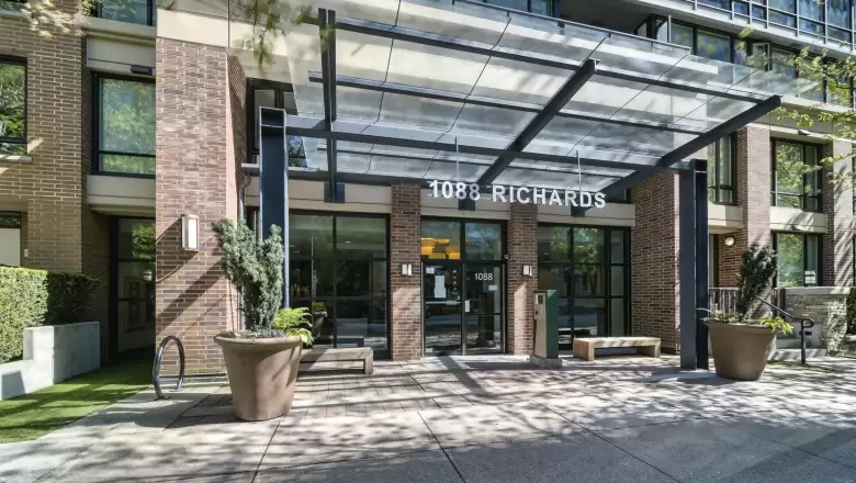 211 1088 RICHARDS STREET image #1