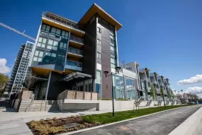 4 8598 RIVER DISTRICT CROSSING, Vancouver East, Vancouver, BC