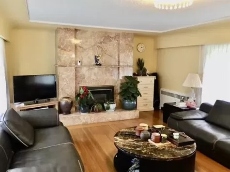 8295 ANGUS DRIVE image #3