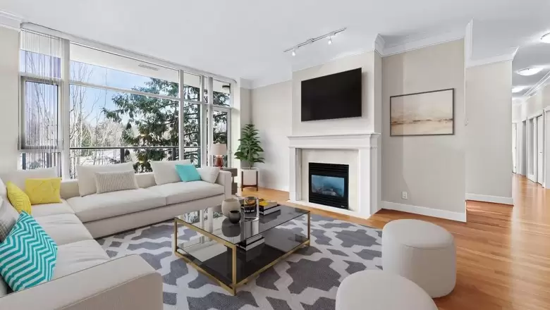 610 4759 VALLEY DRIVE image #1