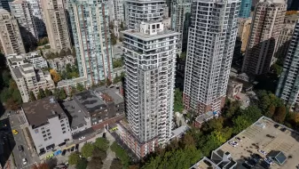 1905 977 MAINLAND STREET, Vancouver West, Vancouver, BC