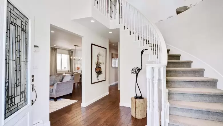 2538 E 7TH AVENUE image #1