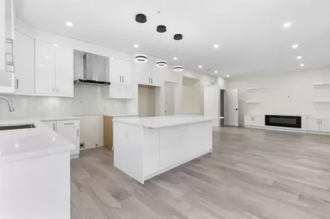 36755 CARL CREEK CRESCENT image #2