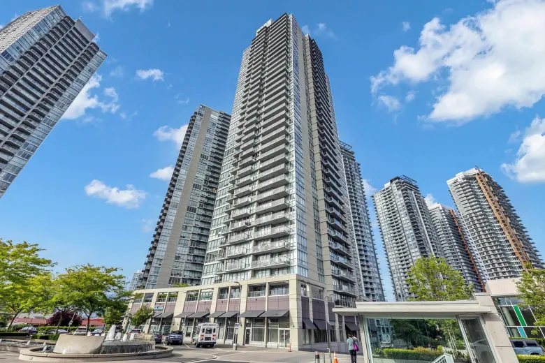 1808 9981 WHALLEY BOULEVARD image #1