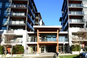 121 108 E 8TH STREET, North Vancouver, North Vancouver, BC