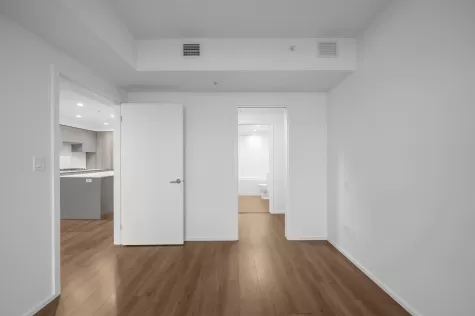 4403 3809 EVERGREEN PLACE image #4