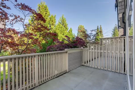 36 3711 ROBSON COURT image #3