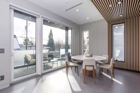 2818 ADANAC STREET image #1