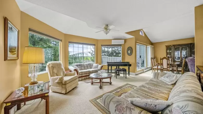 302 7680 MINORU BOULEVARD image #1
