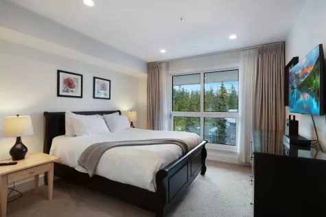 412 4557 BLACKCOMB WAY image #1