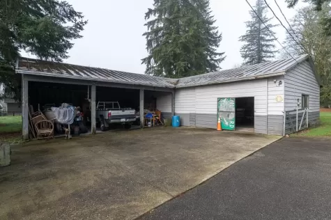 26267 64 AVENUE image #1
