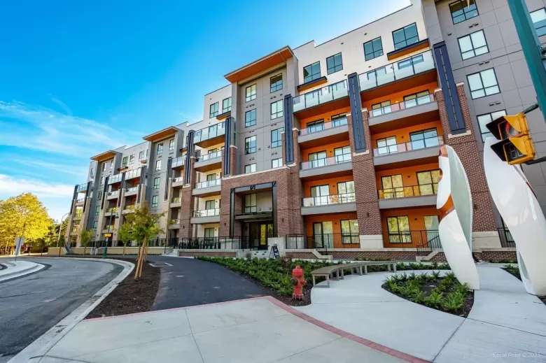 627 55 KLAHANIE DRIVE image #1