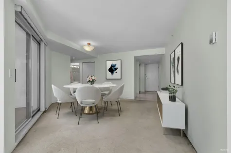 2701 388 DRAKE STREET image #2