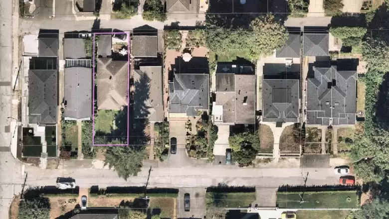 4925 PORTLAND STREET image #1