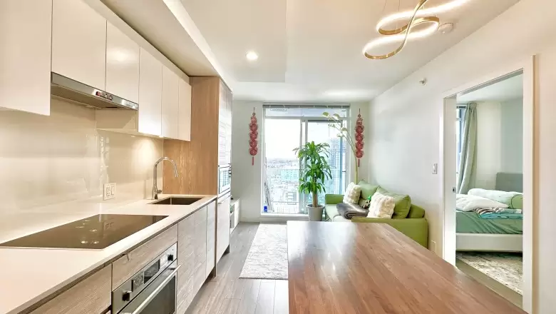 1712 13655 FRASER HIGHWAY image #1