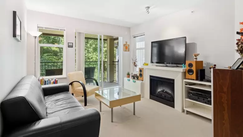 403 4833 BRENTWOOD DRIVE image #1