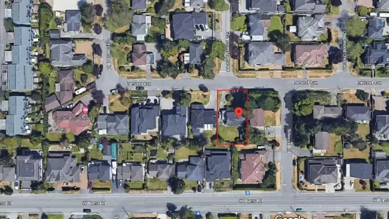 3340 LAMOND AVENUE image #1