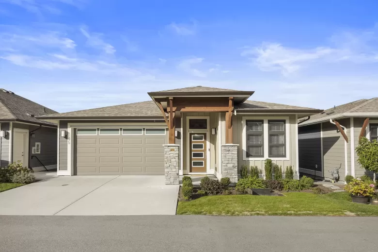 95 46110 THOMAS ROAD image #1