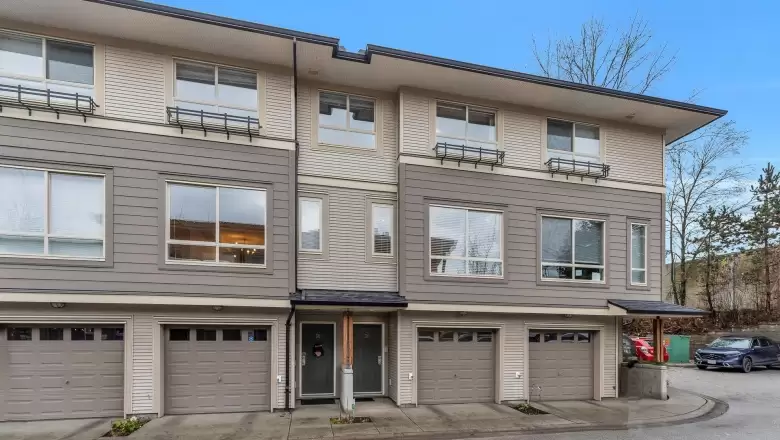 31 301 KLAHANIE DRIVE image #1