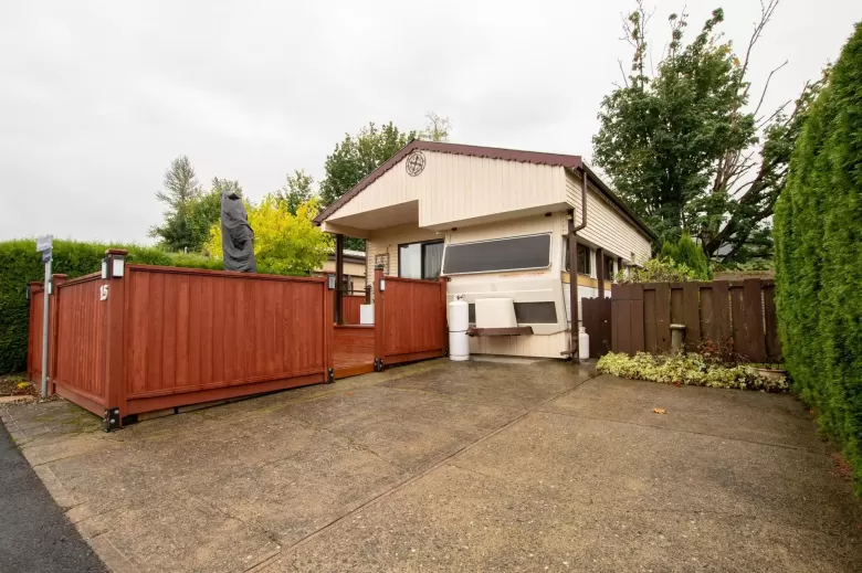 15 1436 FROST ROAD image #1