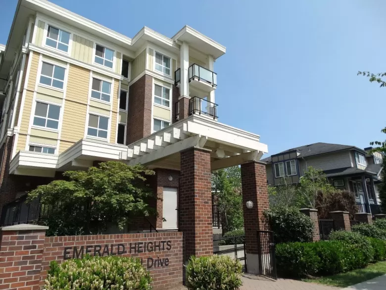 717 13883 LAUREL DRIVE image #1