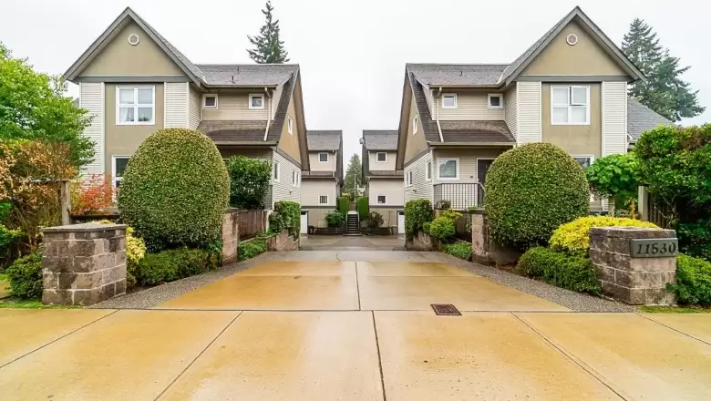 2 11530 84 AVENUE image #1