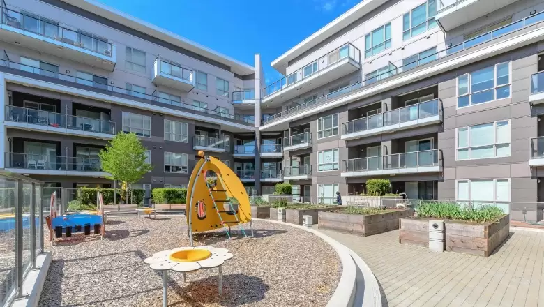 232 7008 RIVER PARKWAY image #1