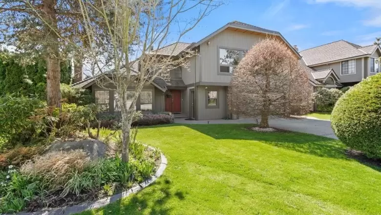 14894 20A AVENUE image #1
