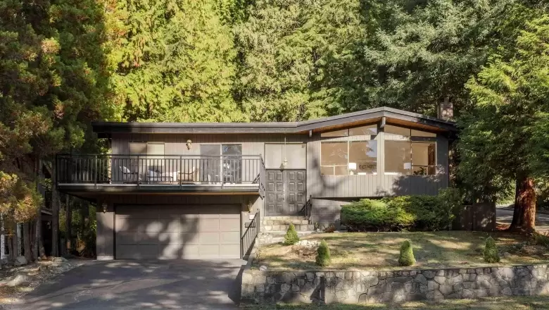 5382 RANGER AVENUE, North Vancouver, BC