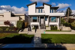 352 E 6TH STREET, North Vancouver, North Vancouver, BC