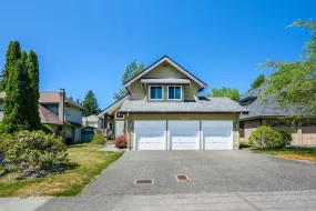 10449 164 STREET, North Surrey, Surrey, BC